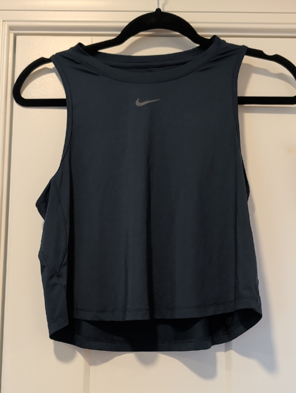 Nike Women's Deep Teal Cropped Athletic Tank